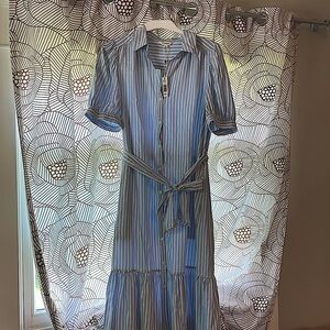 Ladies Max Studio summer shirt dress